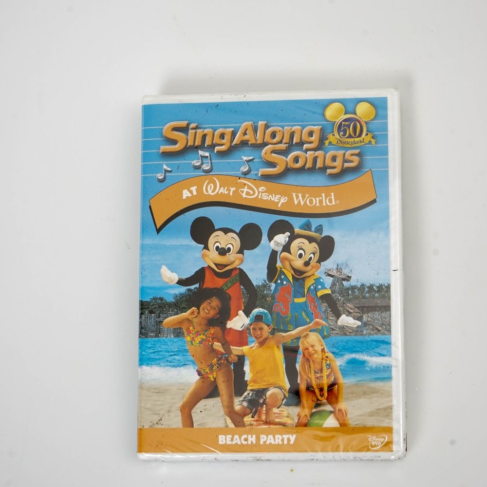 NWT/Sealed Disney Sing-Along Songs: Beach Party at Walt Disney World